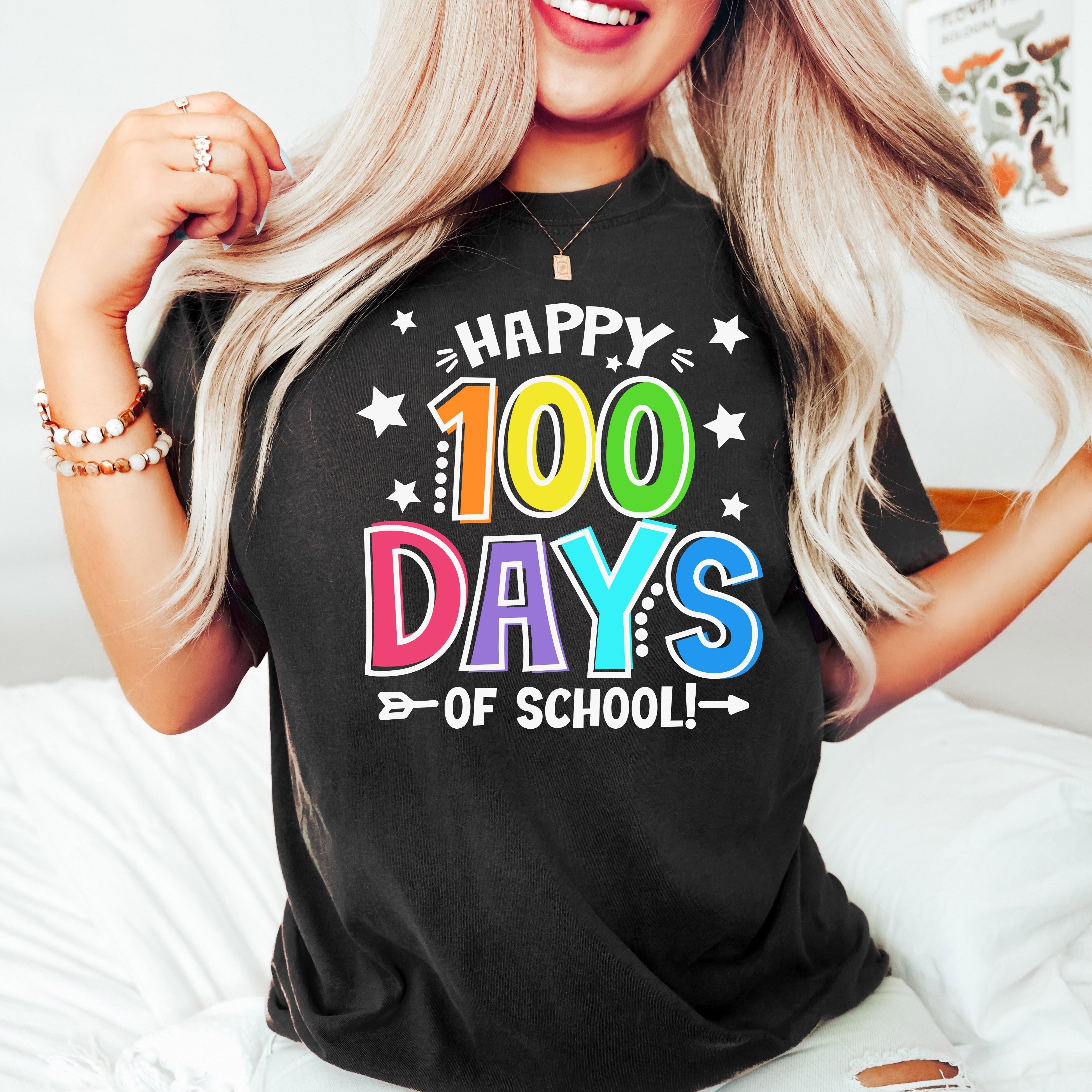 

Happy Days Of School T-shirt - Short Sleeve Crew Neck Casual Top For Women, Comfortable Print Tee For School Celebrations