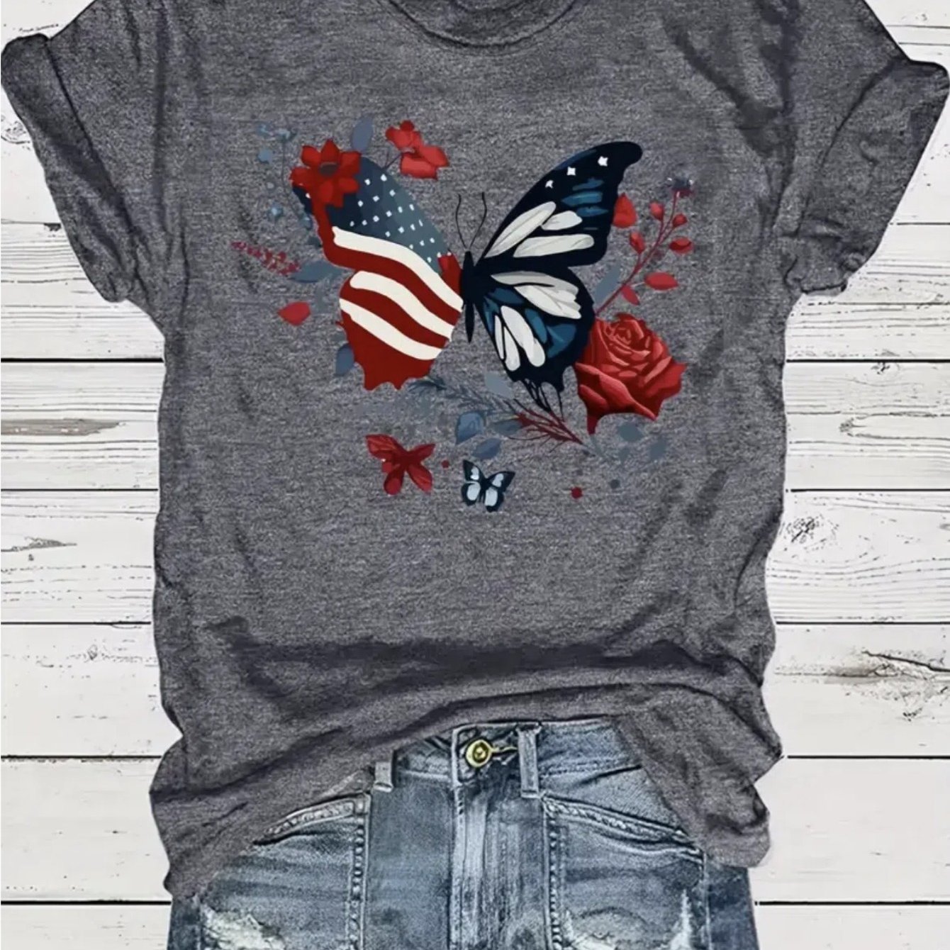 

Us Flag With Butterfly And Rose - Women's Chic Print Tee - Comfy, Casual Short Sleeve Crew Neck T-shirt For Everyday Wear & Stylish Layering