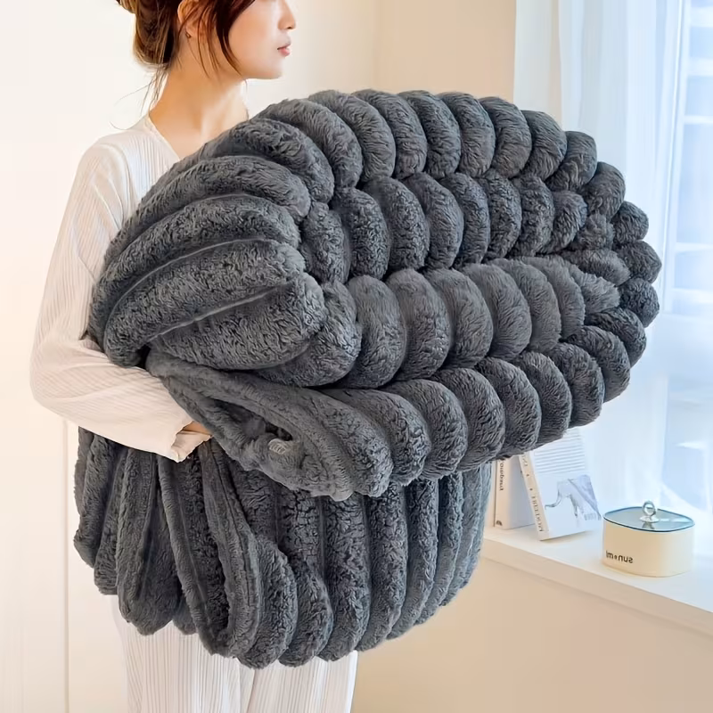 1pc thickened blanket soft and comfortable rabbit hair reversible blanket thermal fleece blanket nap blanket air conditioning blanket office outdoor camping gift blanket Product details 7