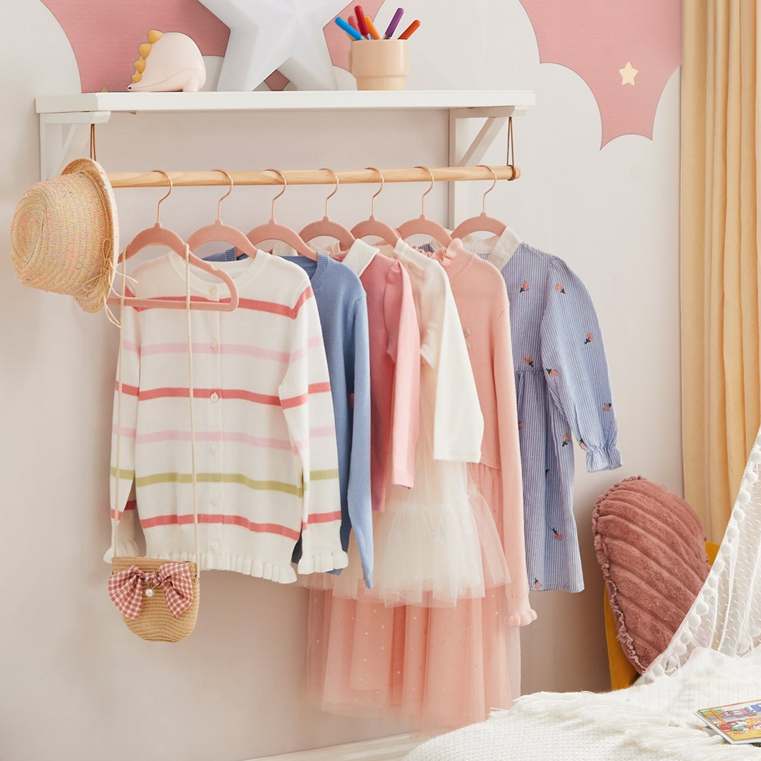 TEMU Baby Hangers 30 Pack, Kids Hangers For Closet, Rose Gold Hooks, Space-saving Clothes Hangers, Velvet Hangers For Nursery, Non-slip, Jelly Pink