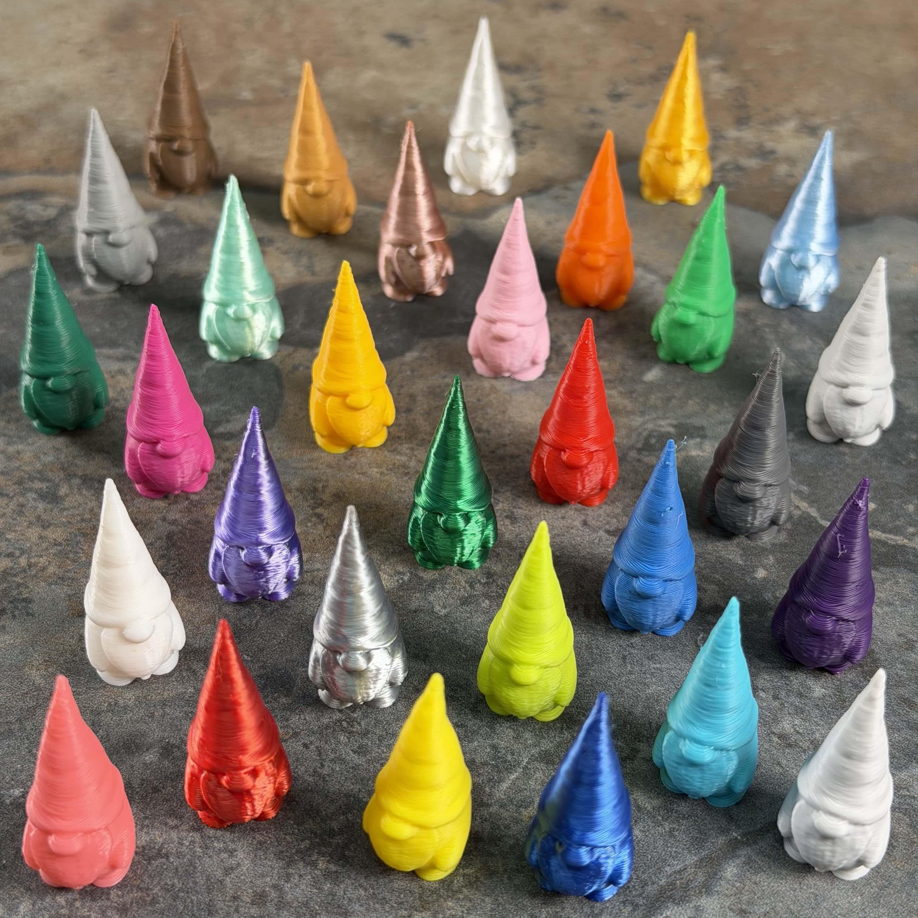 TEMU 100 figurines de petits gnomes de couleurs aléatoires, petits gnomes colorés pour l'artisanat, présentoir d'étagère, décoration de bureau,