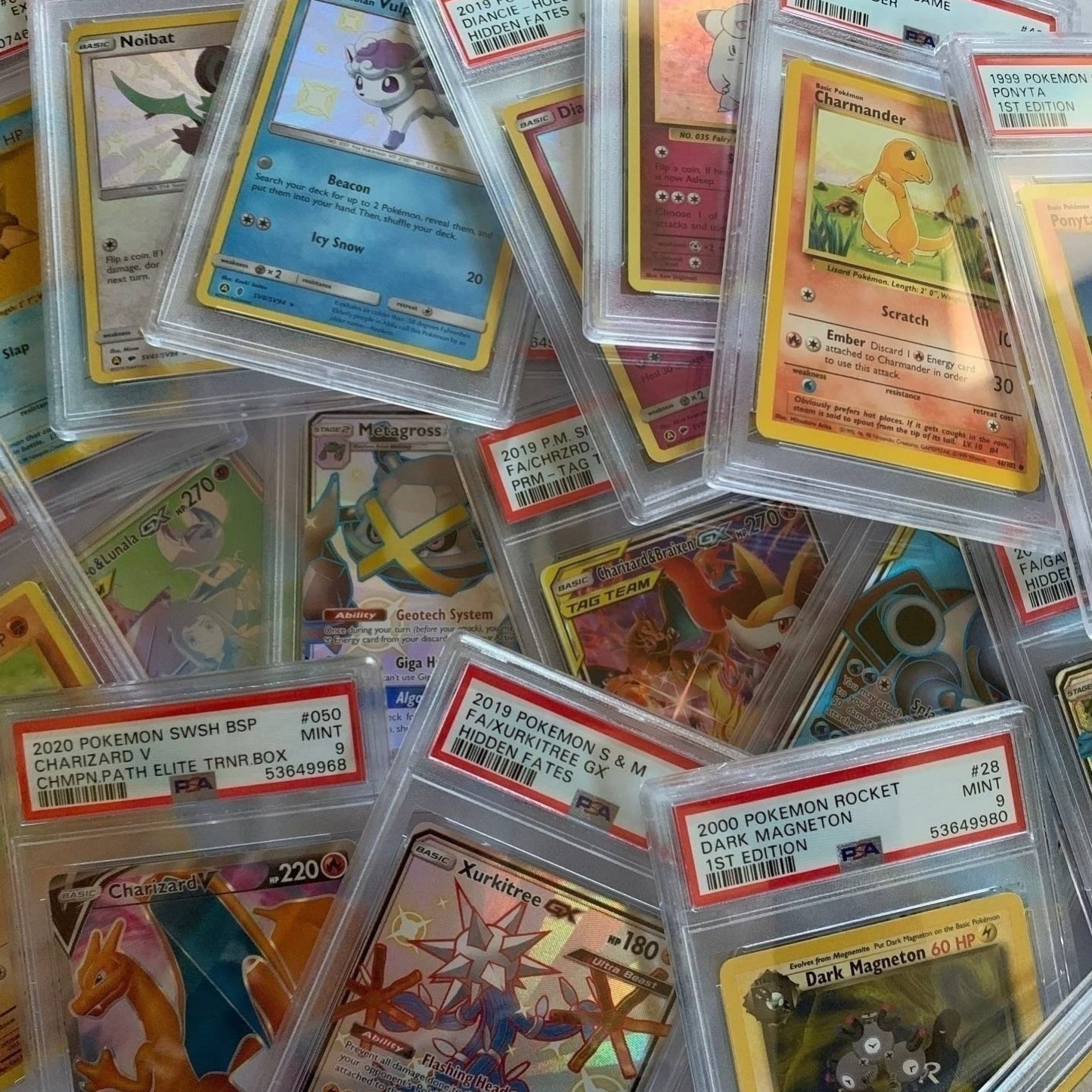 Pokémon Random Authenticated Encased Card (1 Encased Card)