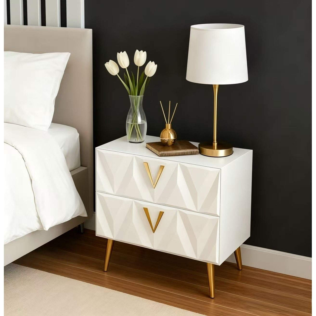TEMU Table de chevet moderne avec poignées dorées de V, commode à 2 tiroirs avec tiroirs en bois et finition lisse, meuble de chevet blanc élégant