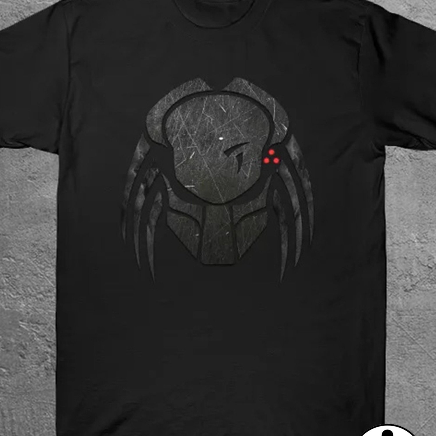 TEMU T-shirt Predator à motif graphique – Noir, manches courtes, col ras du cou, style , moderne, décontracté, coupe décontractée | T-shirt à imprimé