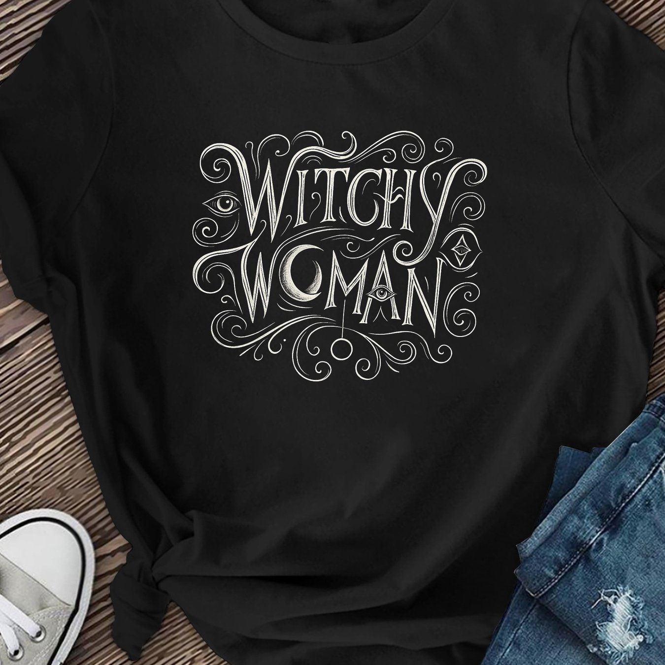TEMU Ce T-shirt d'Halloween avec un design de sorcière foncé est parfait pour les décontractées. Il est lavable en machine et est fabriqué à partir