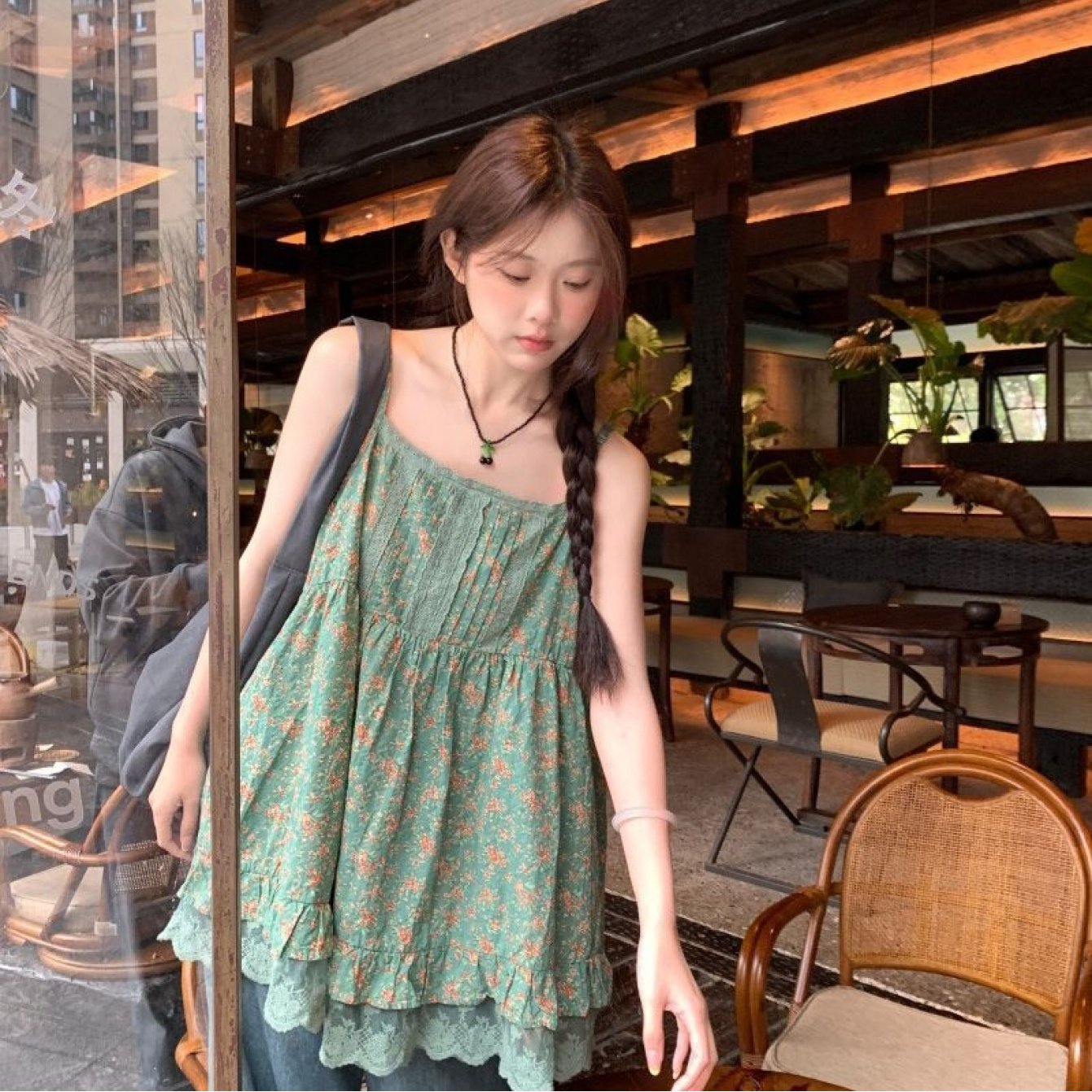 TEMU 여성 잔꽃무늬 끈나시 원피스 레이스 배색 미니 뷔스티에 슬립 원피스 루즈핏 체형커버 빈티지 러블리 데이트룩 바캉스룩 레이어드룩 찰랑거리는 여름 그린