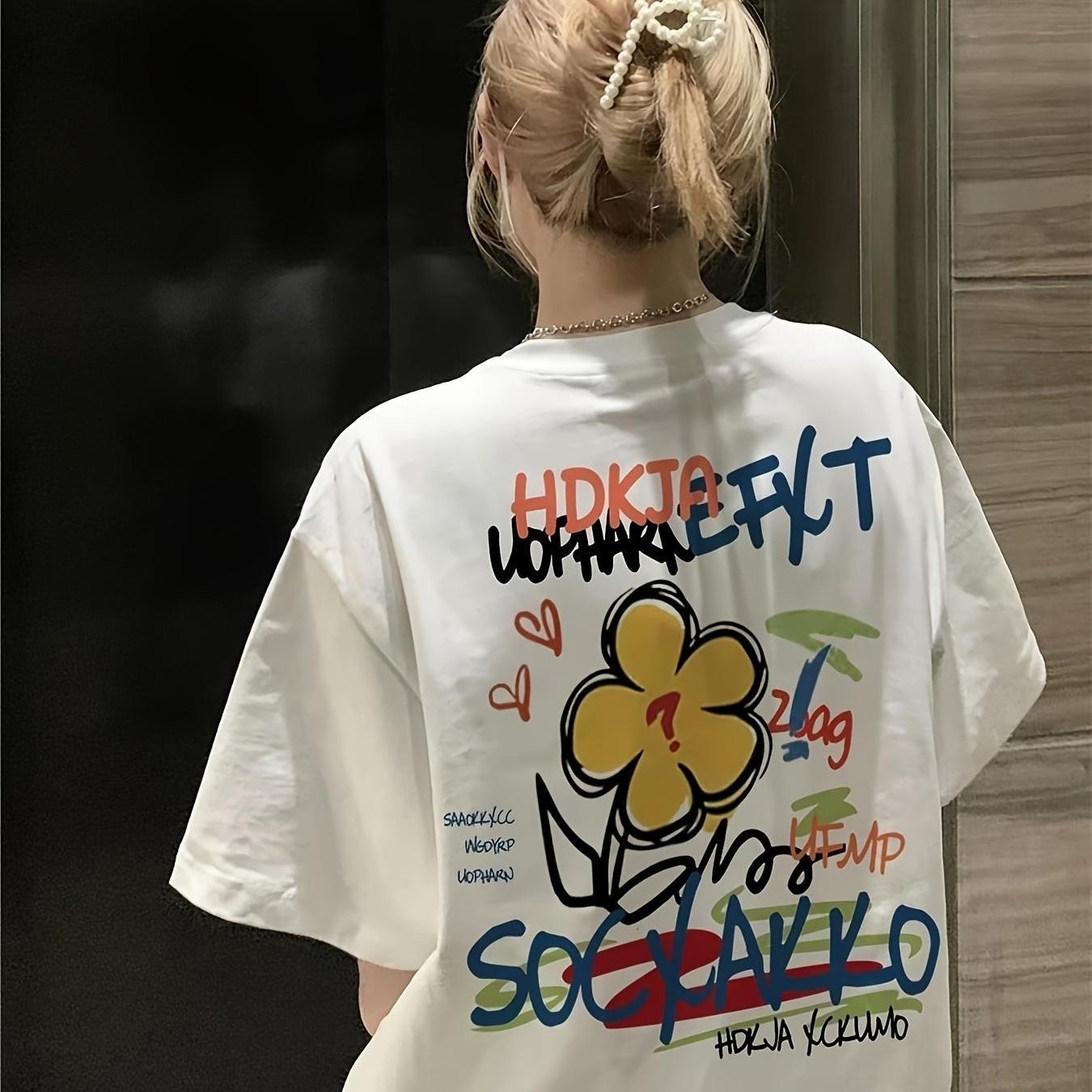 TEMU 여성용 스타일리시 통근 티셔츠 - 캐주얼한 라운드넥, 짧은 소매, 생동감 있는 플로럴 및 텍스트 디자인, 가볍고 통기성 좋은 원단, 봄과 여름에 적합, 세탁기 사용 가능, 적당한 신축성, 편안한 착용감의 재미있는 그래픽 티셔츠, 통기성 좋은 원단
