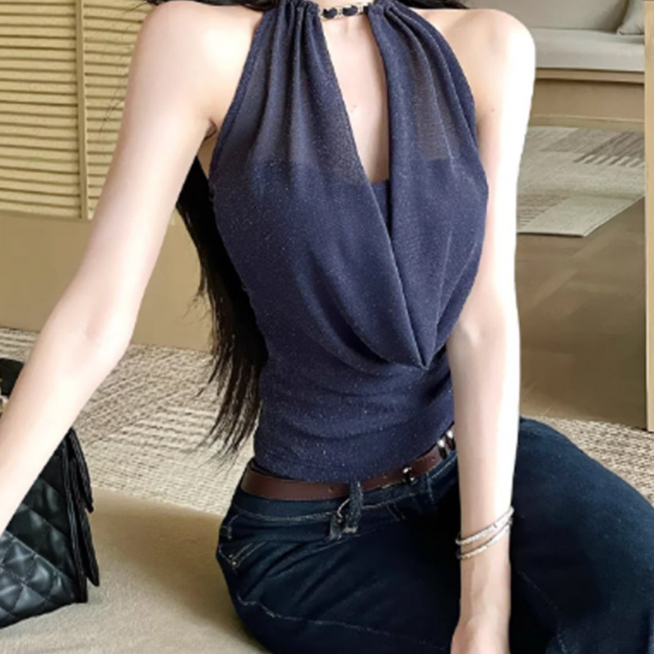 TEMU 여성 홀터넥 나시 탑 드레이프 셔링 민소매 글리터 펄 슬림핏 체형커버 핫걸 클럽룩 파티룩 페스티벌룩 데이트룩 여름 네이비