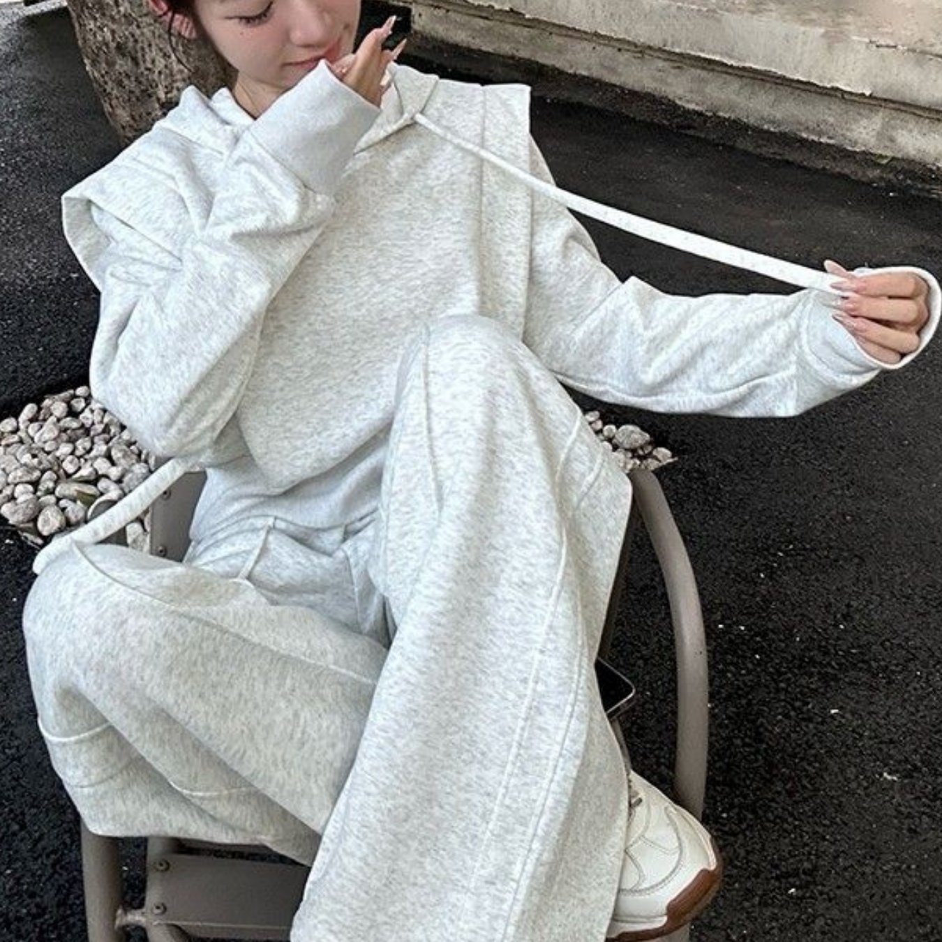 TEMU 초가을 신상 캐주얼 니치 슬림 숏 후드 레이지 스타일 투피스 슈트-image-82658793132059