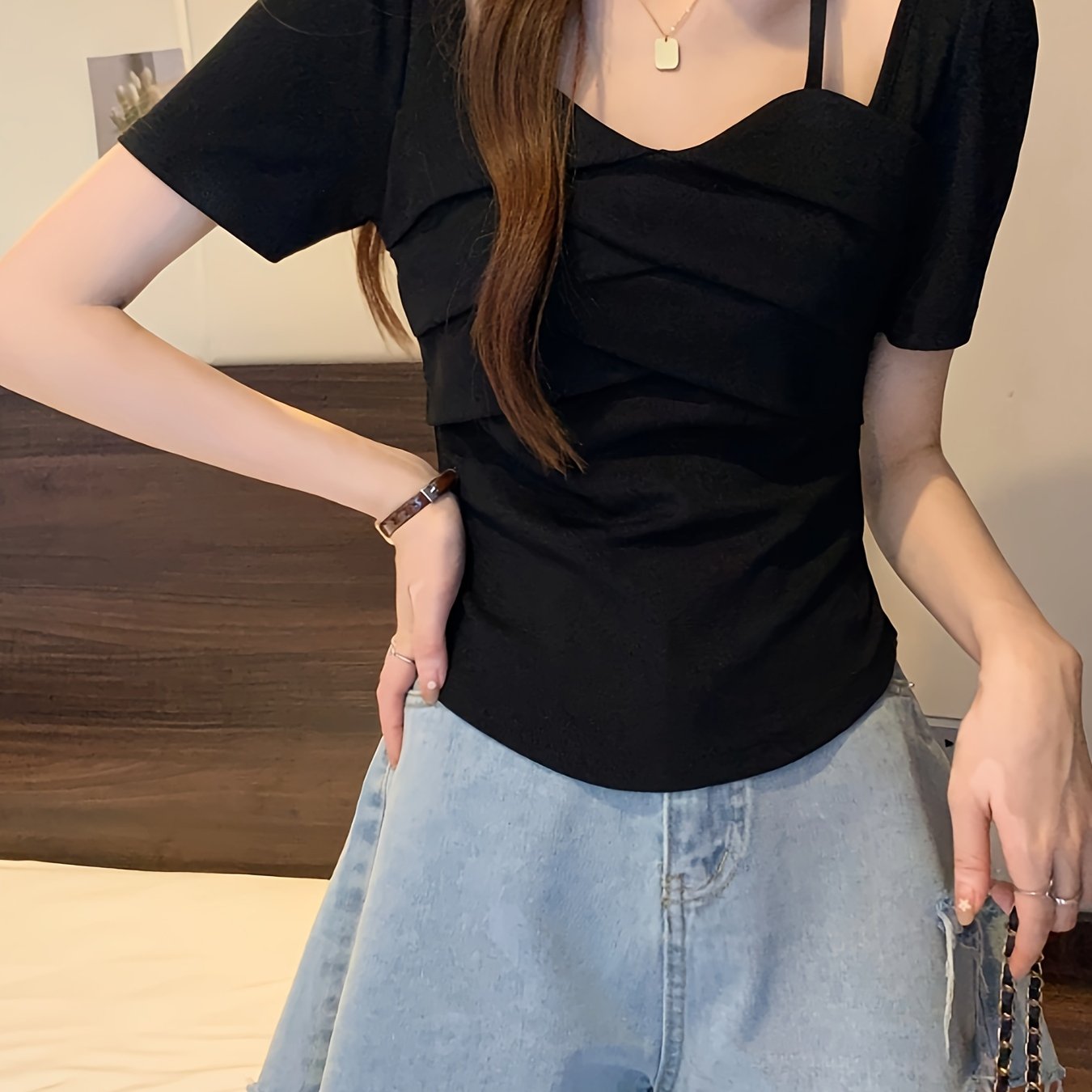 TEMU 여성 스퀘어넥 반팔 티셔츠 슬림핏 셔링 드레이프 날씬해보이는 몸매보정 페미닌 데이트룩 하객룩 오피스룩 꾸안꾸 여름 상의 쫀쫀한 블랙