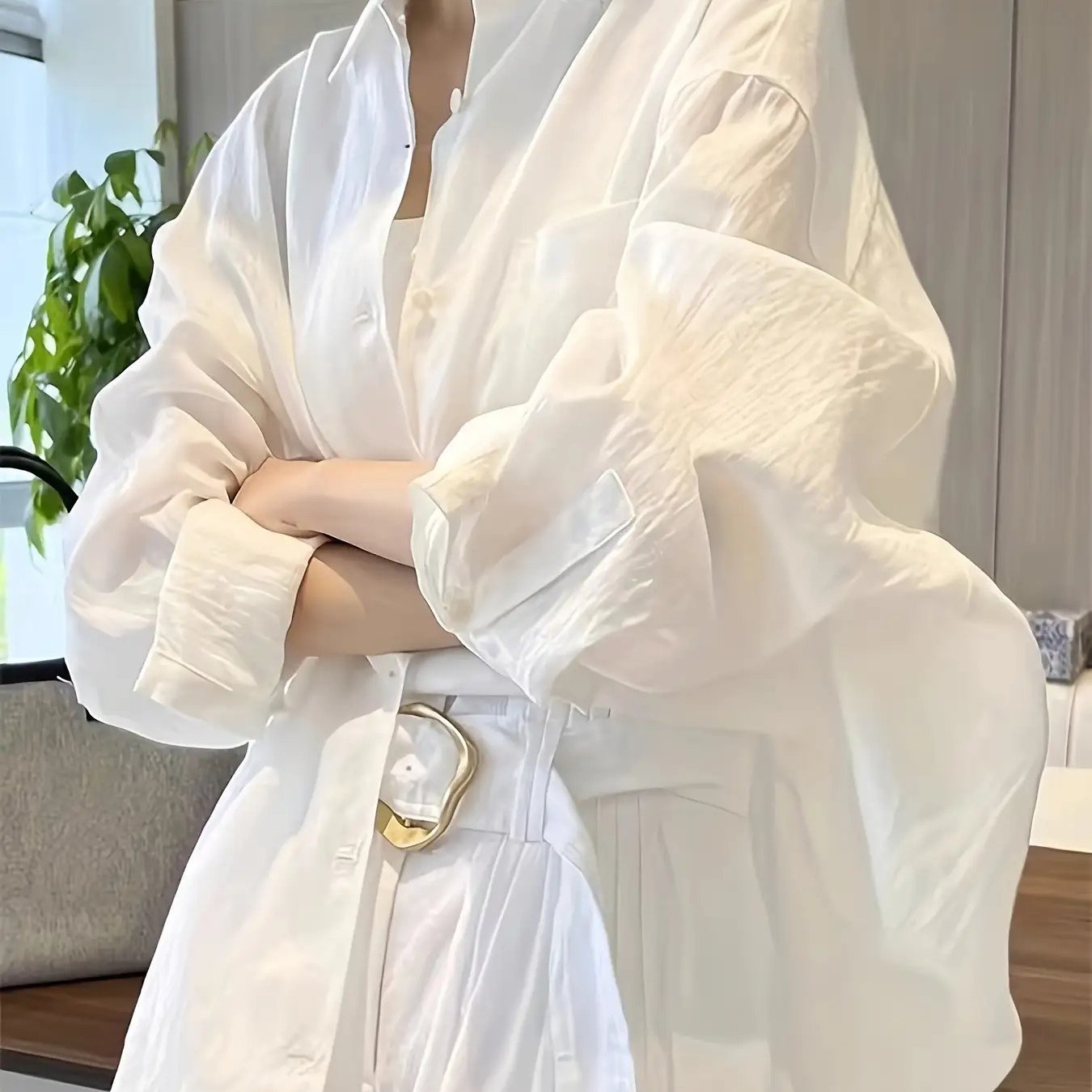TEMU 여성 오버핏 화이트 셔츠 루즈핏 롱남방 벌룬소매 얇은 시원한 여름 자외선차단 체형커버 에어컨대비 꾸안꾸 바캉스룩 데일리 흰셔츠