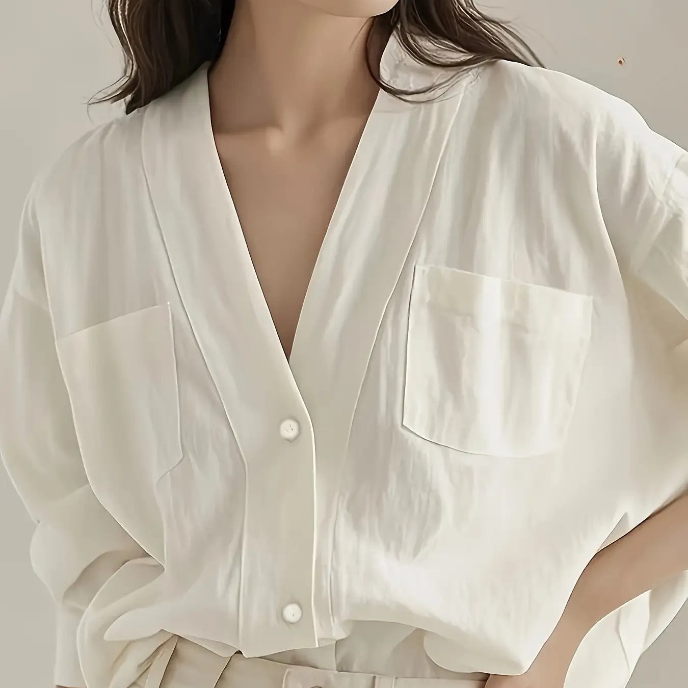 TEMU 여성 브이넥 블라우스 화이트 셔츠 루즈핏 노카라 포켓 프렌치시크 체형커버 찰랑거리는 오피스룩 출근룩 하객룩 꾸안꾸 데일리 미니멀