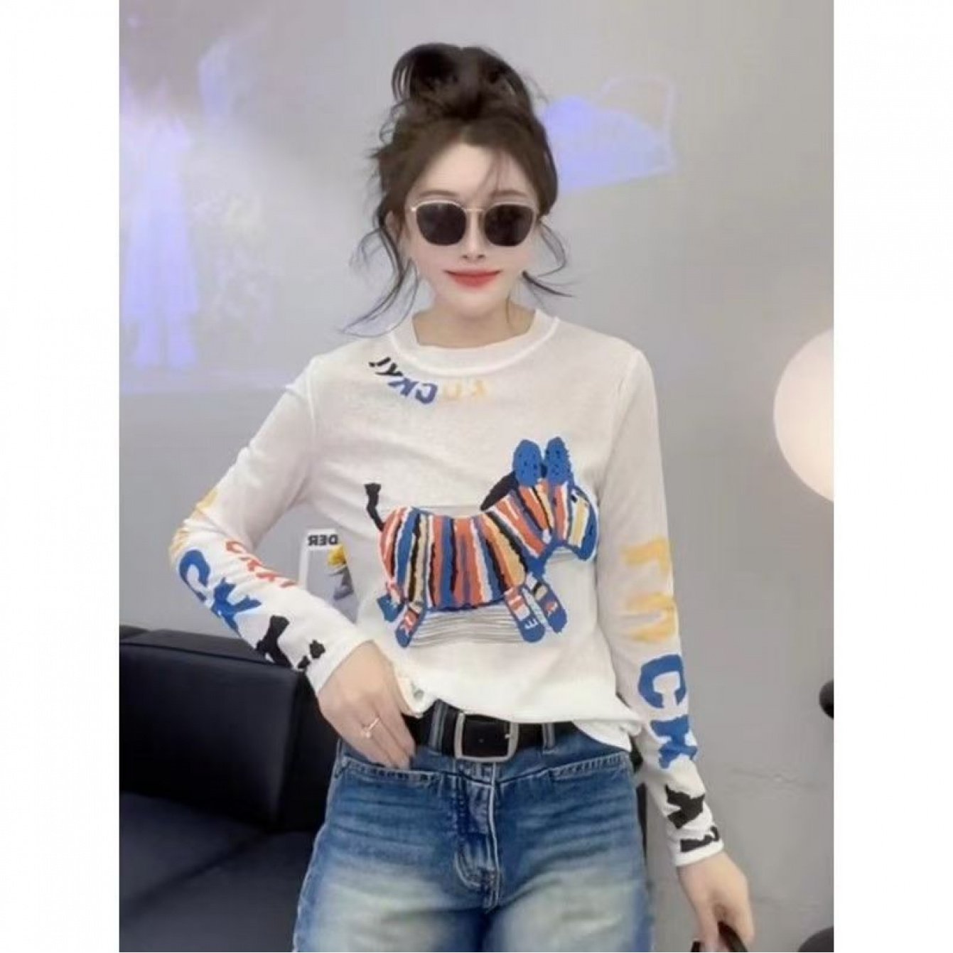 TEMU 여성 레터링 포니 프린팅 긴팔 티셔츠 유니크 힙한 라운드넥 상의 루즈핏 체형커버 봄 가을 신상 꾸안꾸 캠퍼스룩 포인트 코디