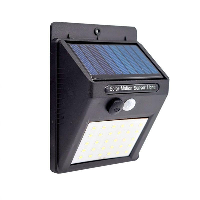 Detalhe do painel solar da lâmpada