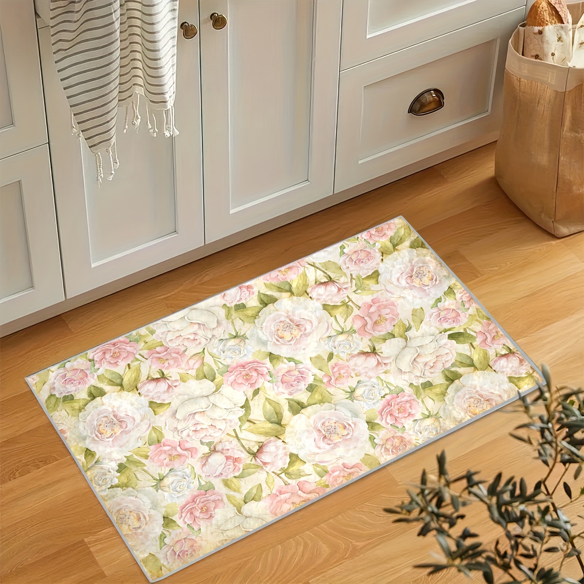 https://img.kwcdn.com/product/-flower-pattern-printed-rugs/d69d2f15w98k18-13ed2879/Fancyalgo/VirtualModelMatting/4dfea20d959c2cfc97614264da1b3c07.jpg?imageView2/2/w/500/q/60/format/webp