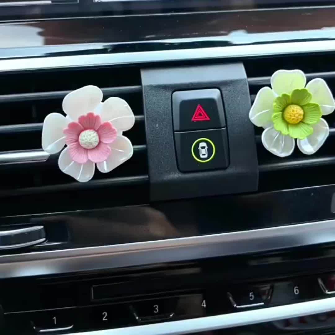 4 Stück Auto-Lüftungsklammern, Niedliche Bunte Harzblumen