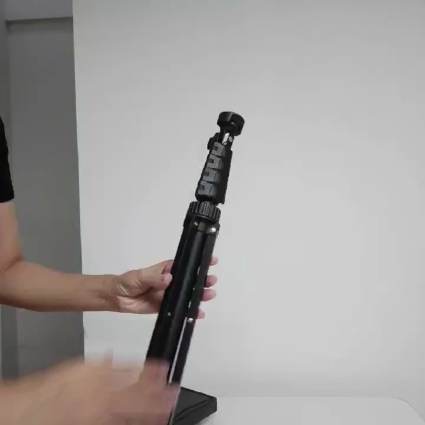 Photography Lighting Kit with Adjustable Tripod