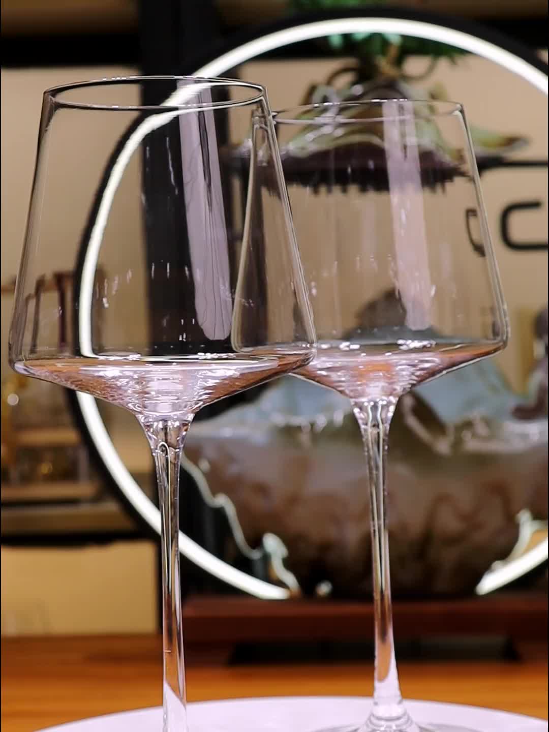 Copas de vino blanco y tinto – Juego de copas de vino clásicas prémium de  14 onzas para organizar va…Ver más Copas de vino blanco y tinto – Juego de