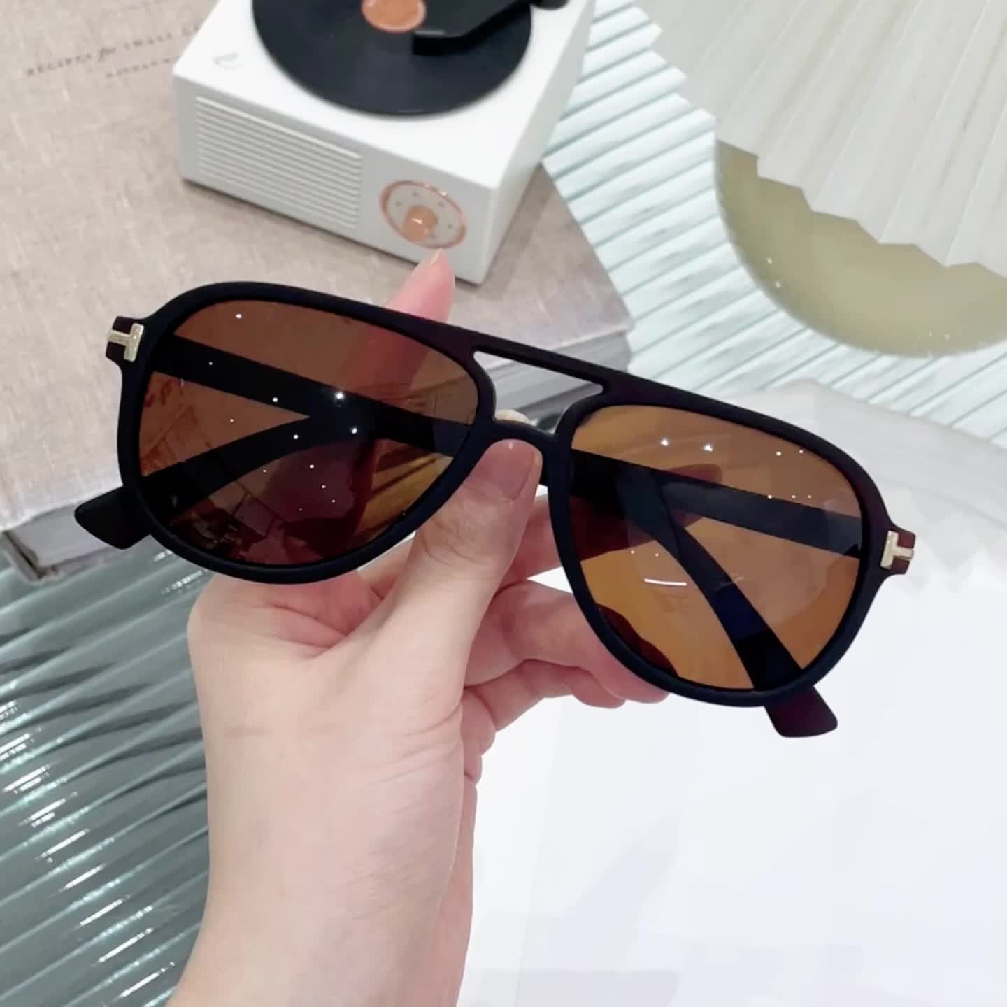 Gafas De Sol Retro De Media Montura, Gafas De Sol Para Exteriores Con  Protección Uv Y Lentes Grandes Retro, Gafas De Sol Para Mujer, Compra En  Temu Y Empieza A Ahorrar