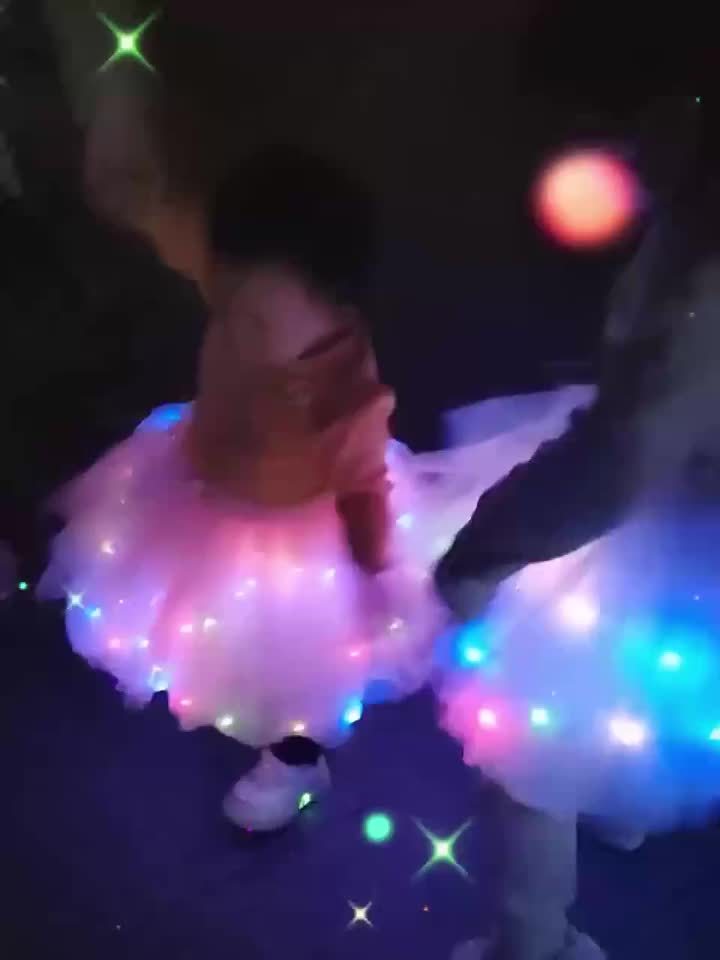 Vestido tutú de Navidad para bebé niña de 2 a 8 años, falda tutú de  lentejuelas con luz LED, ropa de ballet de princesa (azul, talla única)