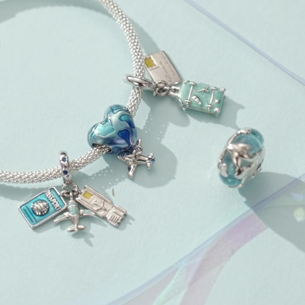 Pandora airplane necklace, Women's Fashion, Jewelry & Organizers