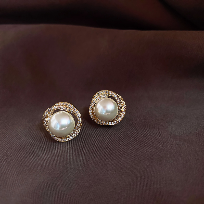 

Elegant 14k Golden Plated Spiral Pearl Stud Earrings With Cubic Rhinestones - Parties &