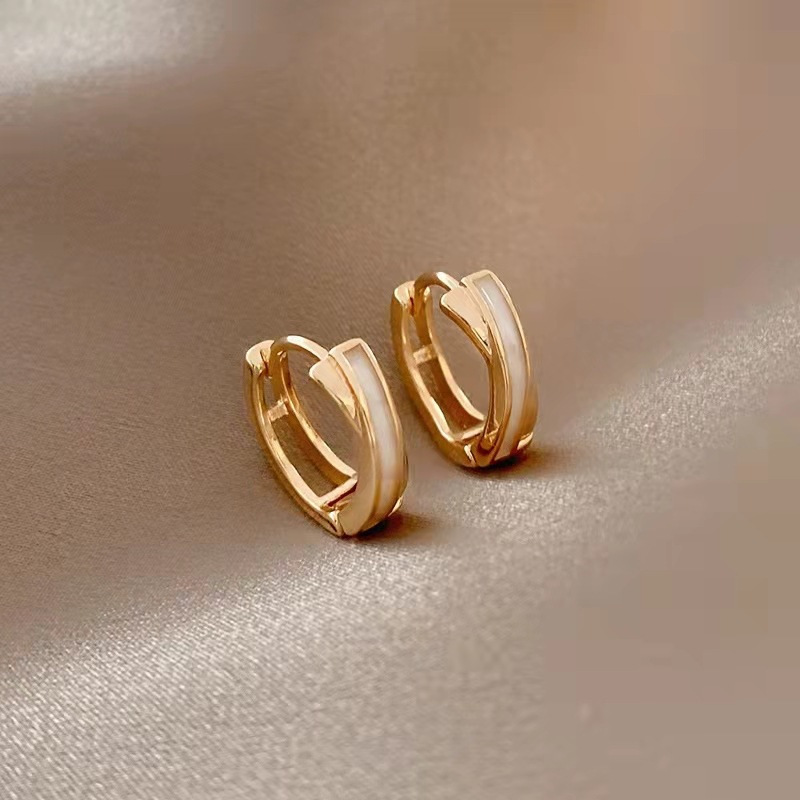 

Plated Small Hoop Huggie Earrings Ear Buckle Simple Design Daily Casual For Women Girls Gift