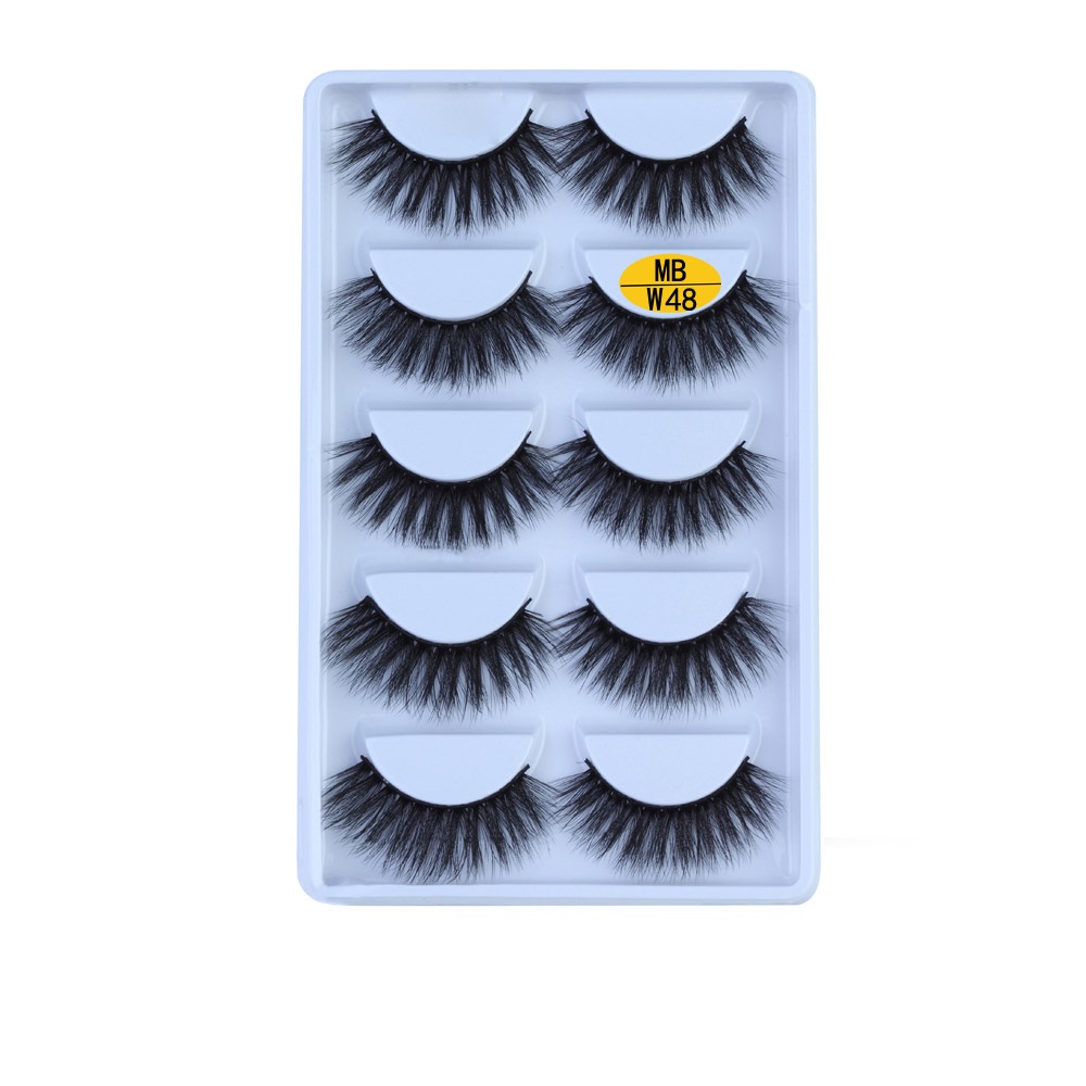 Fluffy Mink Lashes for Dramatic Look