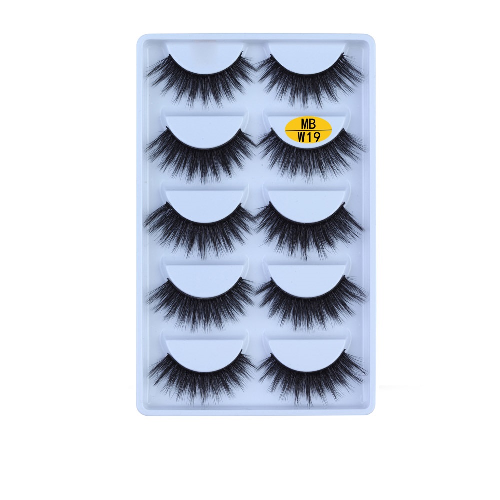 Fluffy Mink Lashes for Dramatic Look