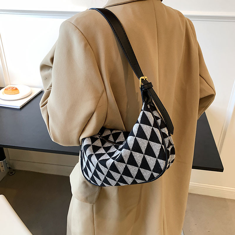 Geometric Pattern Baguette Bag