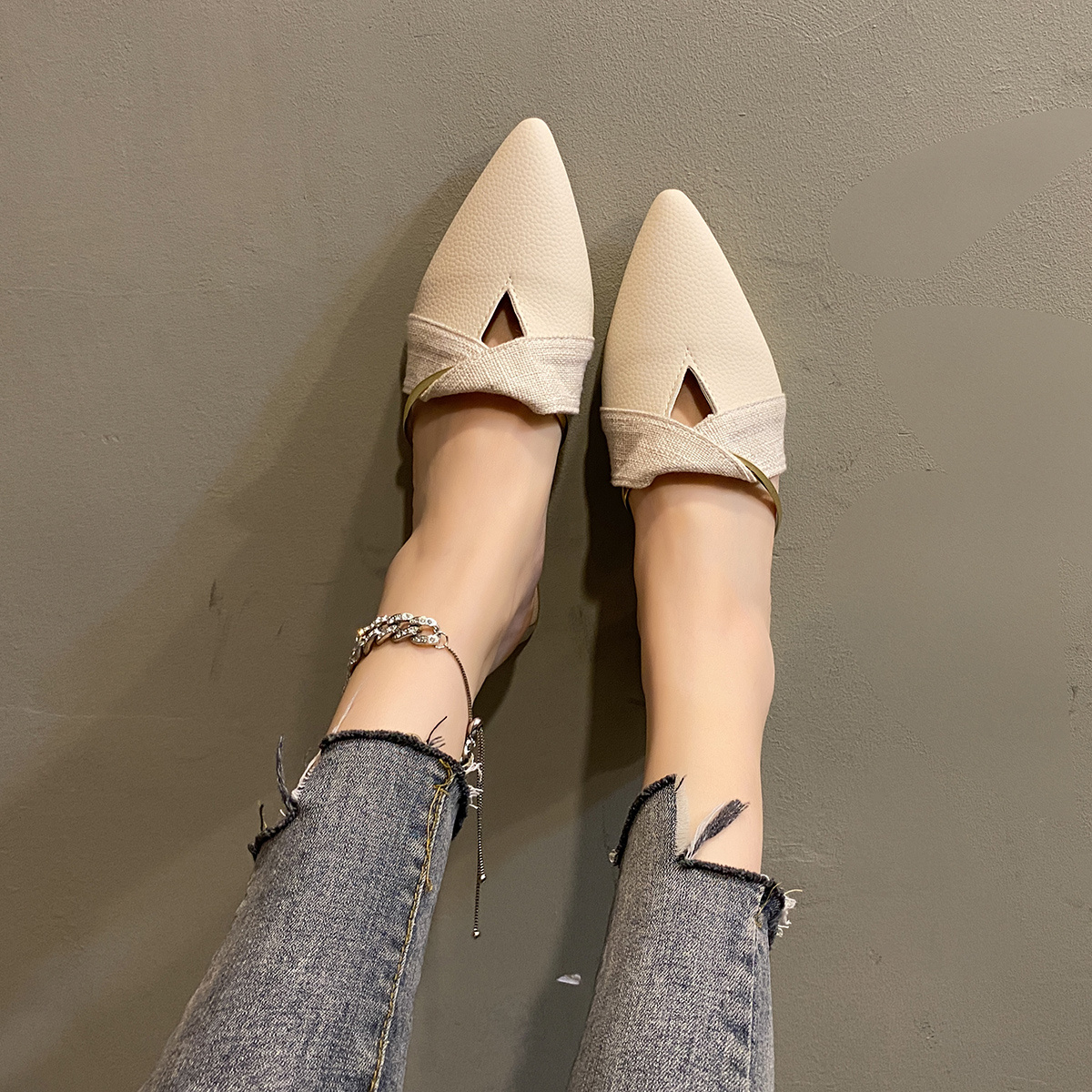 Pointed Toe Beaded Mules For Women, Flat Slide Sandals, Women's Half  Slippers - Temu