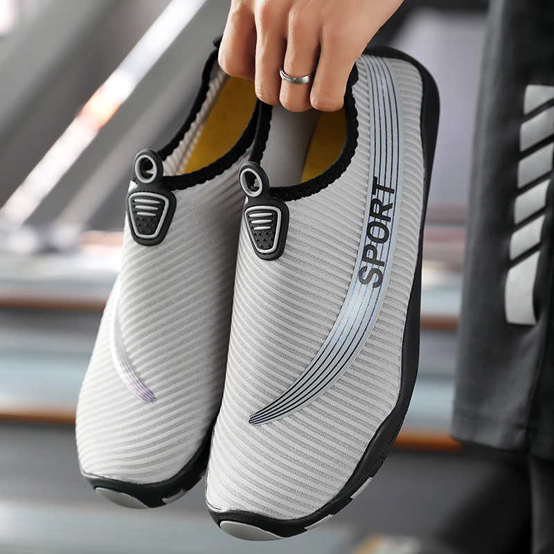 Slip-on Barefoot Water Shoes, Lightweight Quick Dry Aqua Socks ...