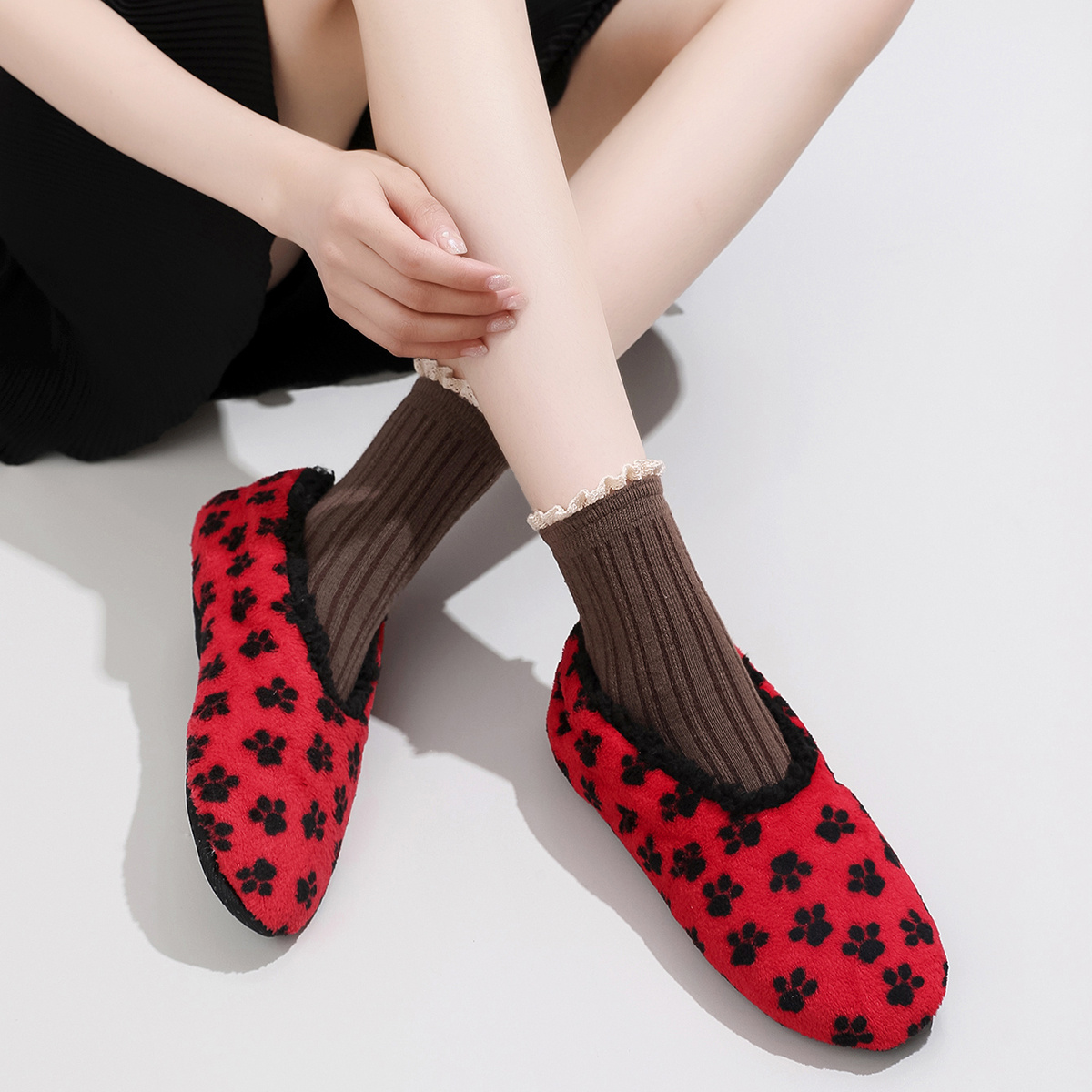 Women Slippers | Get Deals on Paw Pattern Winter Bedroom Slippers