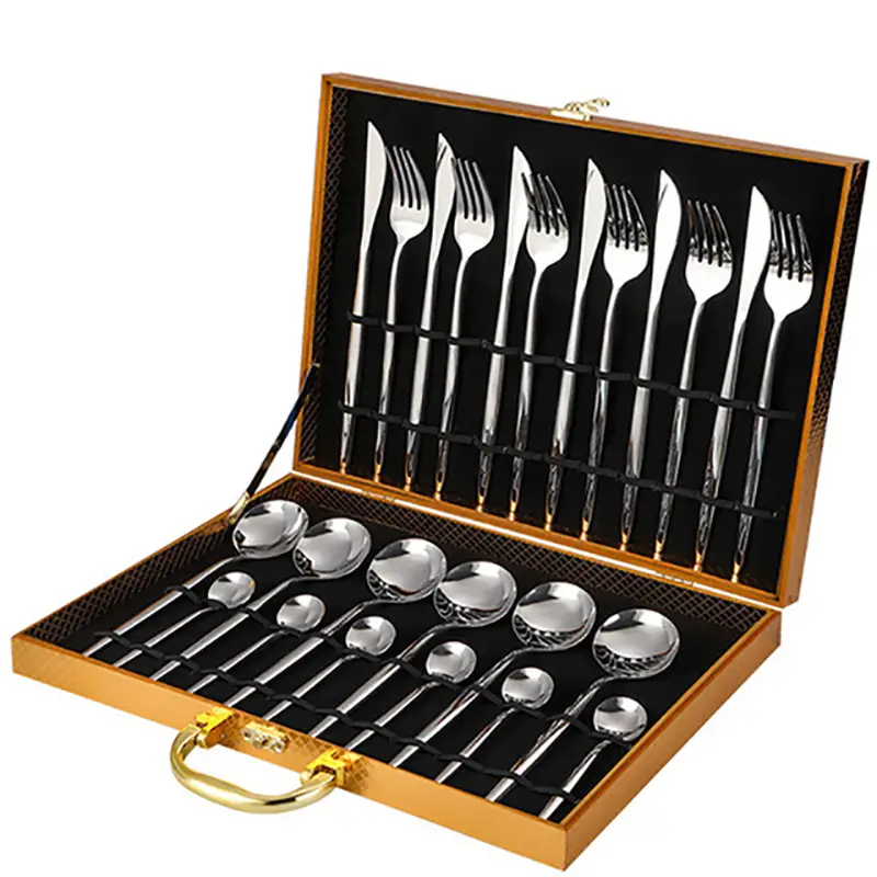 Japanese Style Fine Dining Stainless Steel Cutlery (Gold & Black