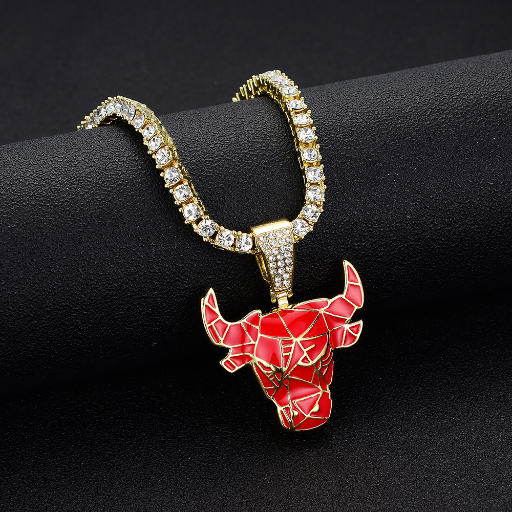 Game Anime Peripheral Black Five-leaf Clover Necklace Black Bull Magic  Knights Logo Pendant Necklace - Temu