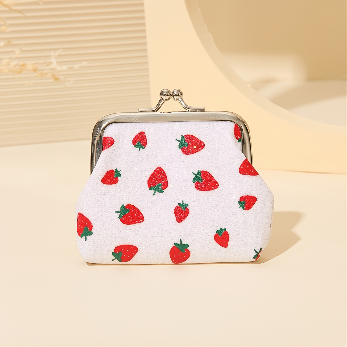 

Kiss Lock Mini Coin Purse With Strawberry Pattern