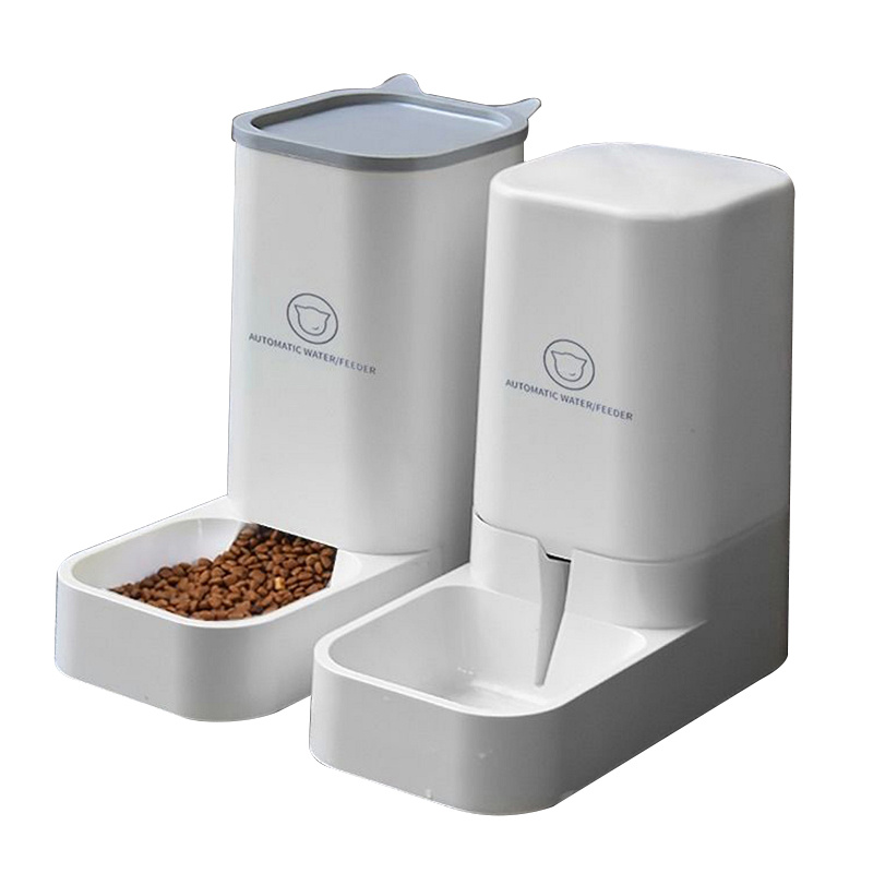 Large Pet Feeder Automatic Drinking Fountain and Food Bowl Pet Water  Dispenser with Mouth Separator