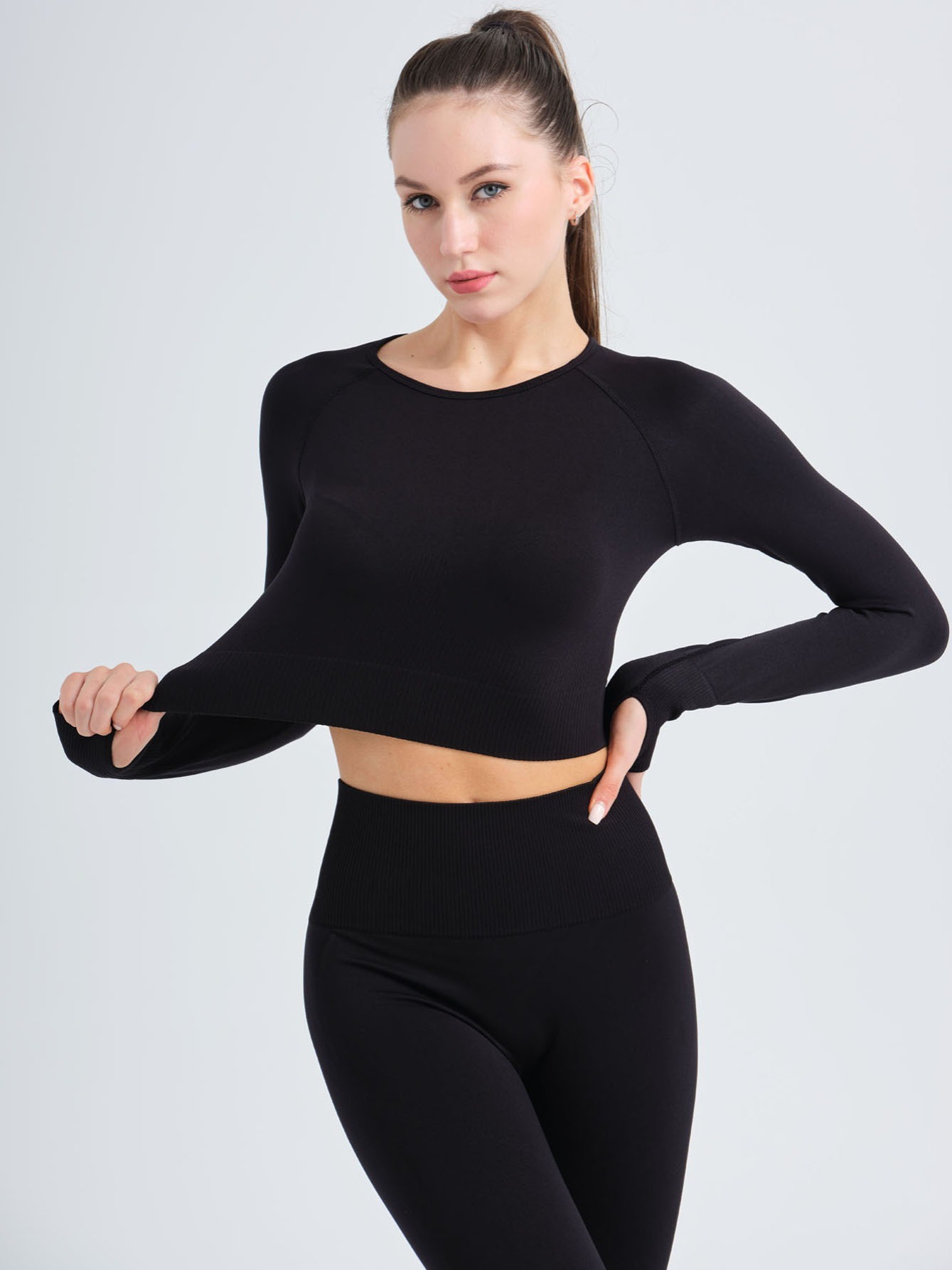 HOKO - Top Yoga EMIKO para Mujer - Top Yoga, Pilates y Fitness - Top  Ajustable, y Cómodo - Tecnología Seamless - Top Deporte - Fabricado en  Polipropileno Suave y Transpirable 