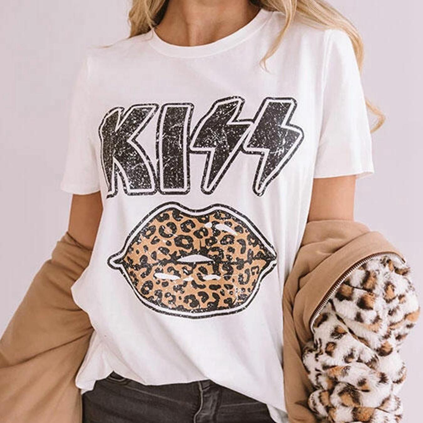 

Vintage Kiss & Leopard Lips Print T-shirt, Retro Short Sleeve Crew Neck T-shirt, Casual Every Day Tops, Women's Clothing