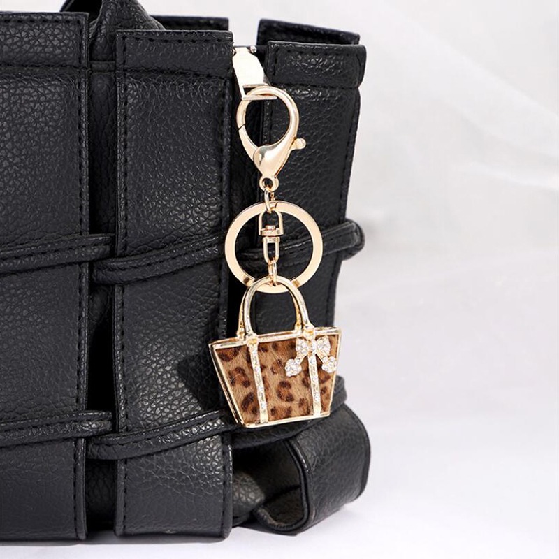 Animal Rabbit Keyrings PU Leather Luxury Rhinestone Key Chains Rings  Jewelry Fashion Black Brown Flower Plaid Design Pendant Bag Charms  Keychains Car Keys Holder From Yambags, $13.58