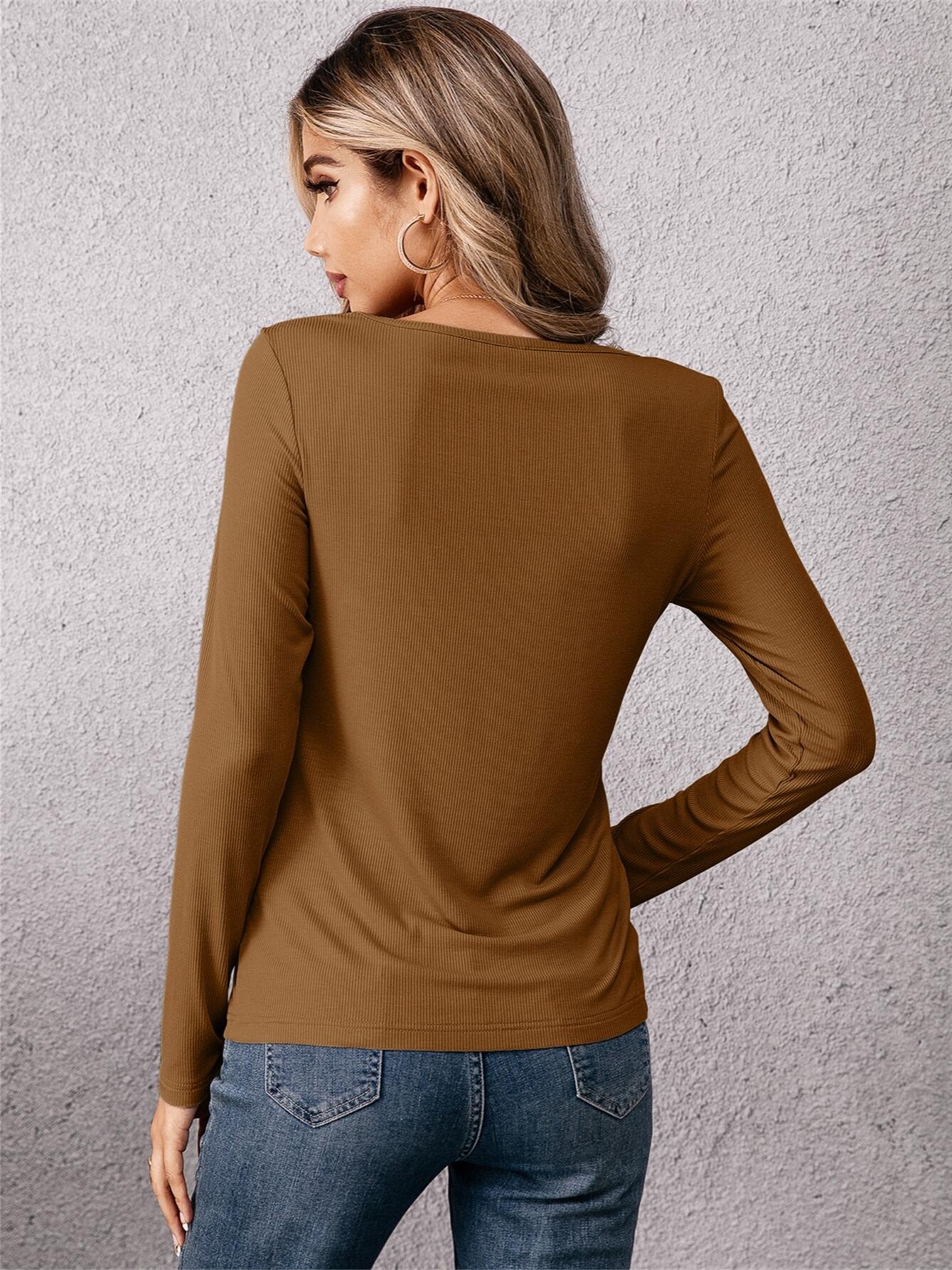 Tejiojio Women Casual Solid Color Lapel Neck Long Sleeve Loose V-Neck  T-Shirt Blouse Pullover Waffle Basic Tops Sweatshirts Beige at   Women's Clothing store