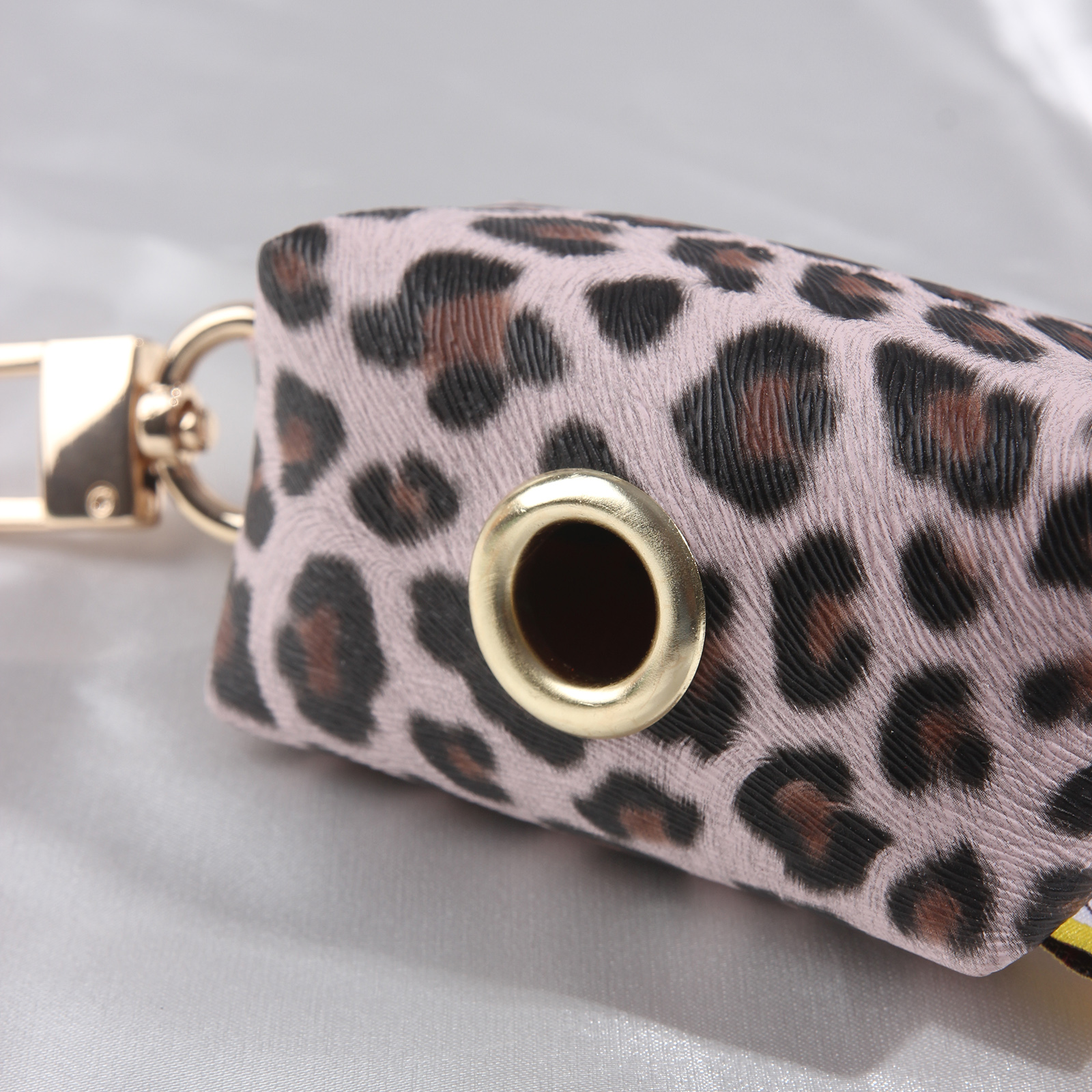 Leopard-print Pu Material Pet Poop Storage Bag - No Garbage Bag