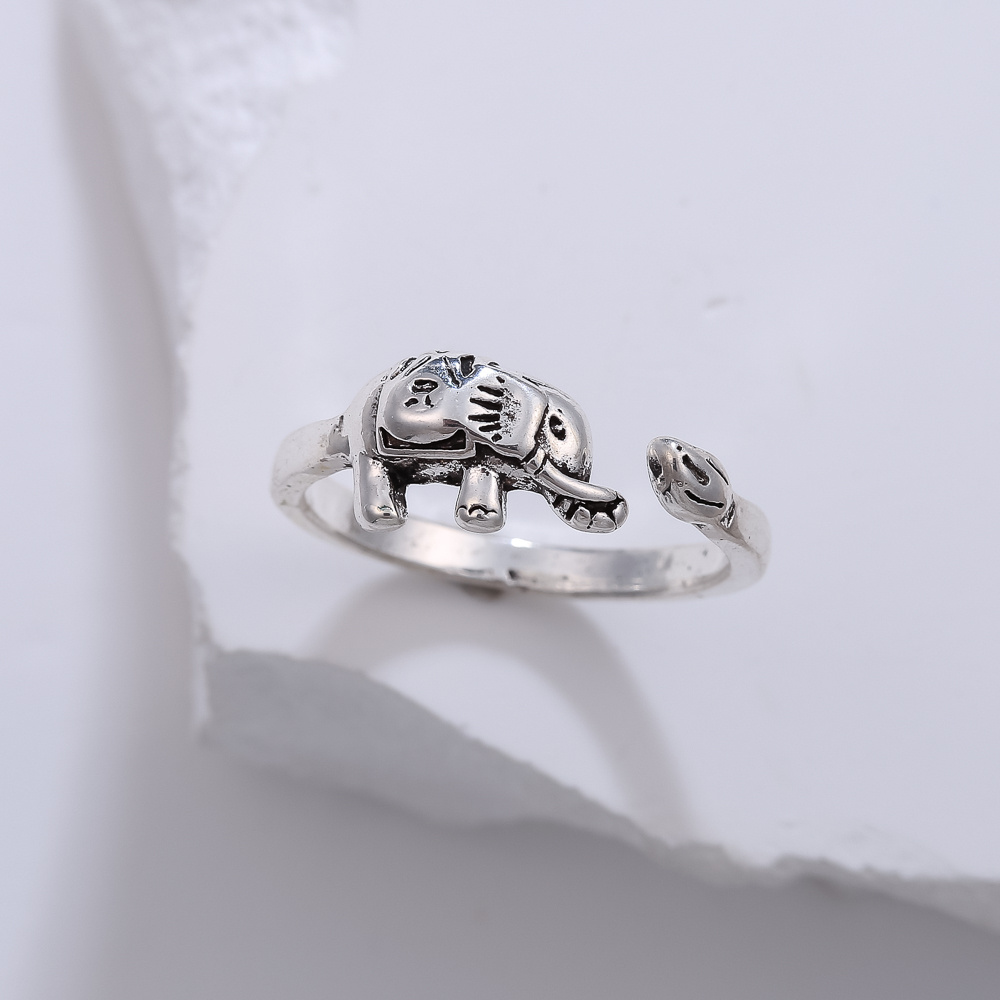 Retro Elephant Open Punk Ring
