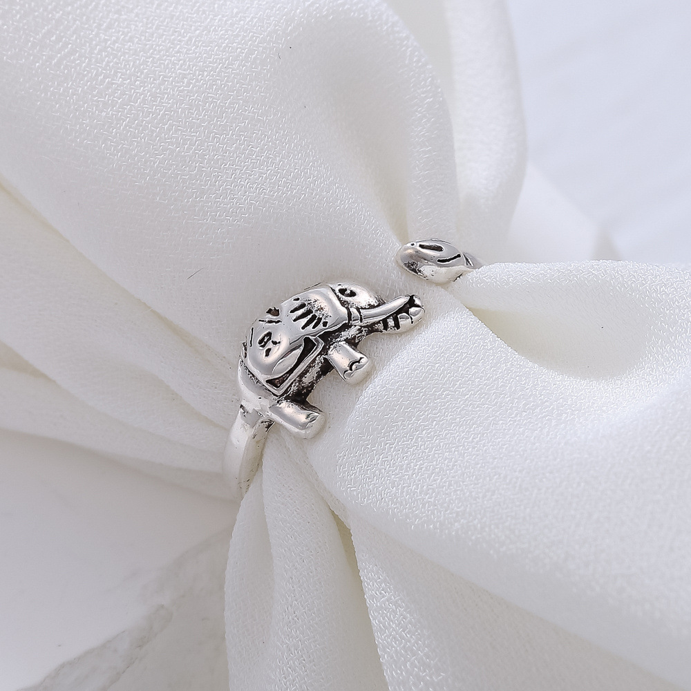 Retro Elephant Open Punk Ring