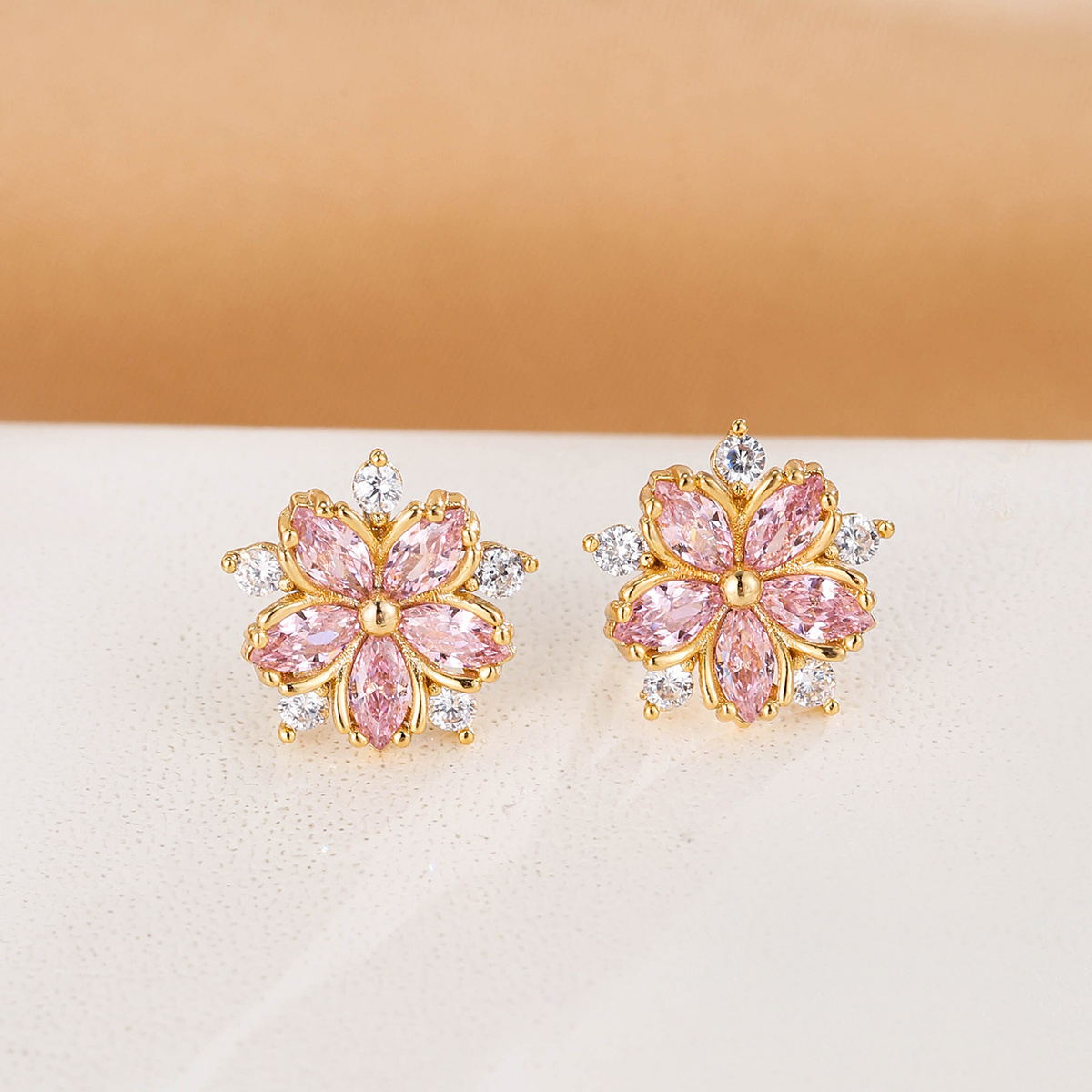 Blossom Studs — GLDN