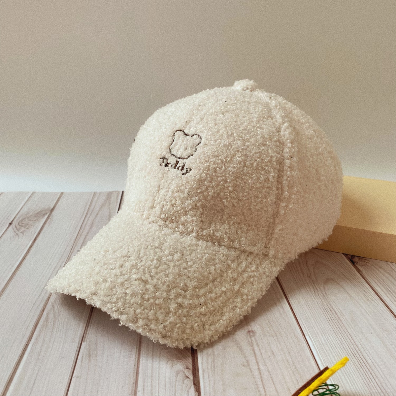 Fuzzy Teddy Pattern Warm Baseball Cap