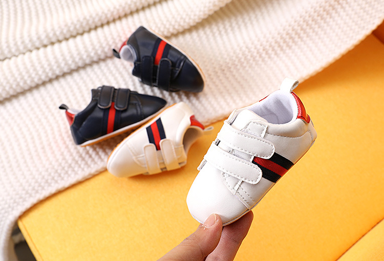 Gucci baby cheap walking shoes