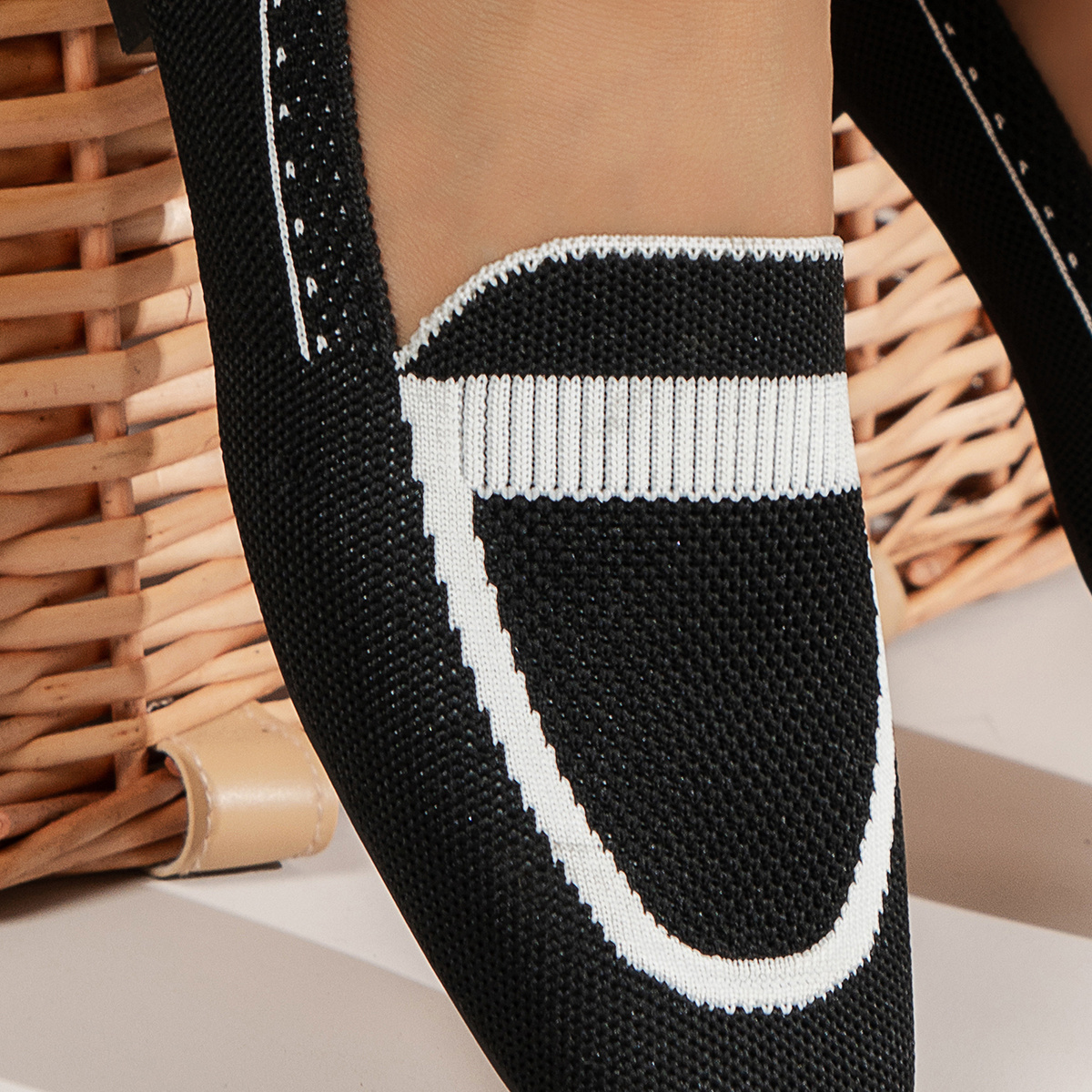 Women's Flat Shoes, Colorblock Breathable Knit Ballet Shoes Clothing