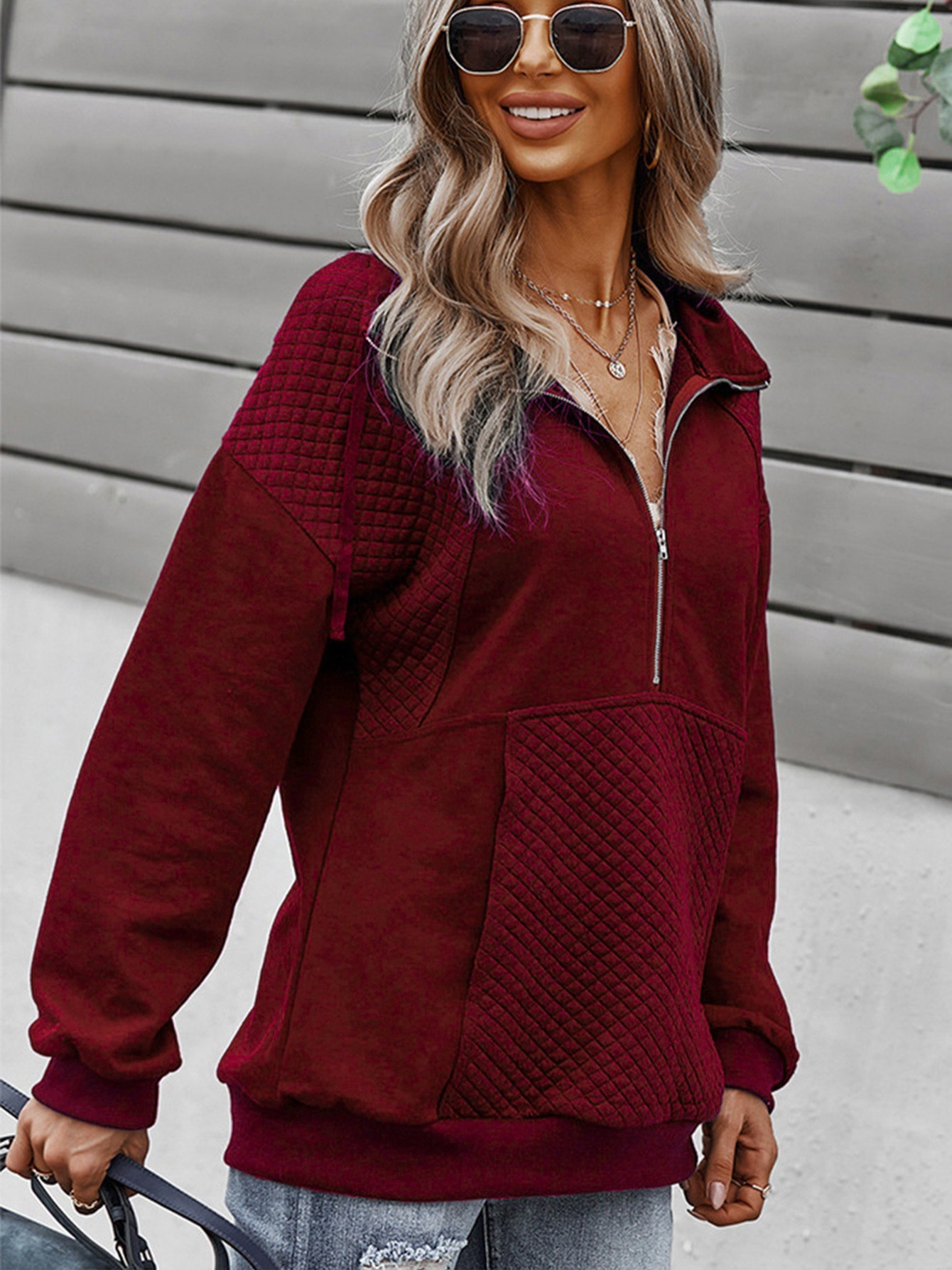 Burgundy hotsell womens sweatshirt