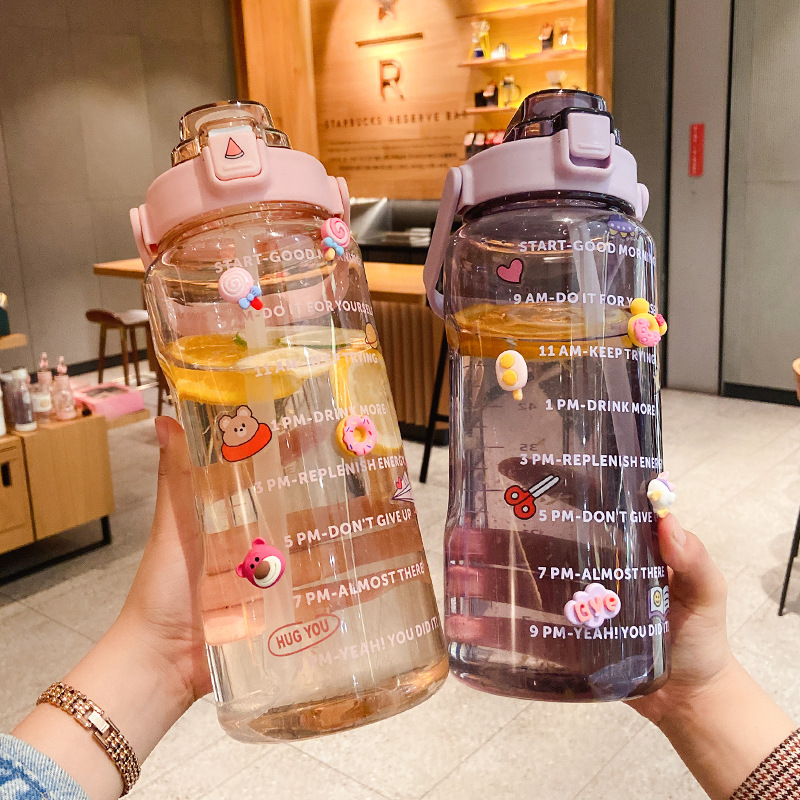 Kawaii Jumbo Plastic 2000ml Water Bottle With Time Marker & Straw